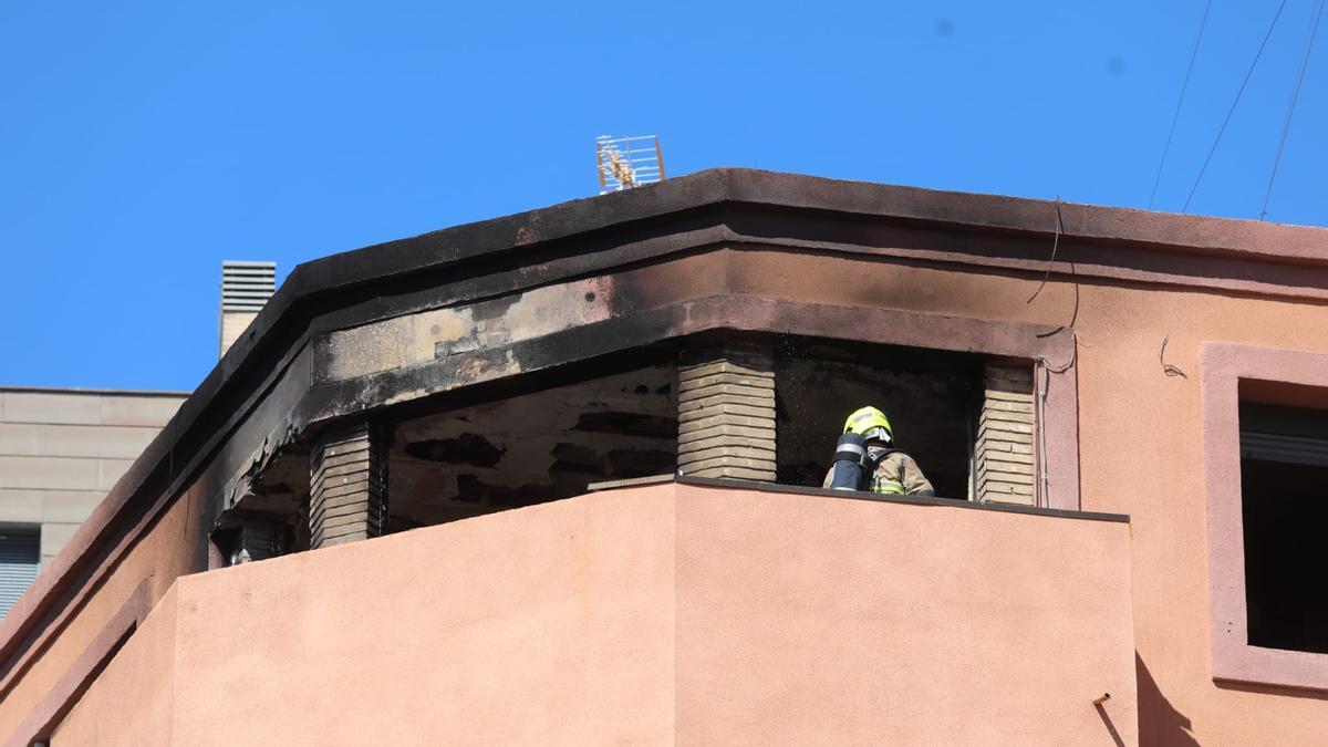 Incendio en la calle Cortes de Aragón de Zaragoza