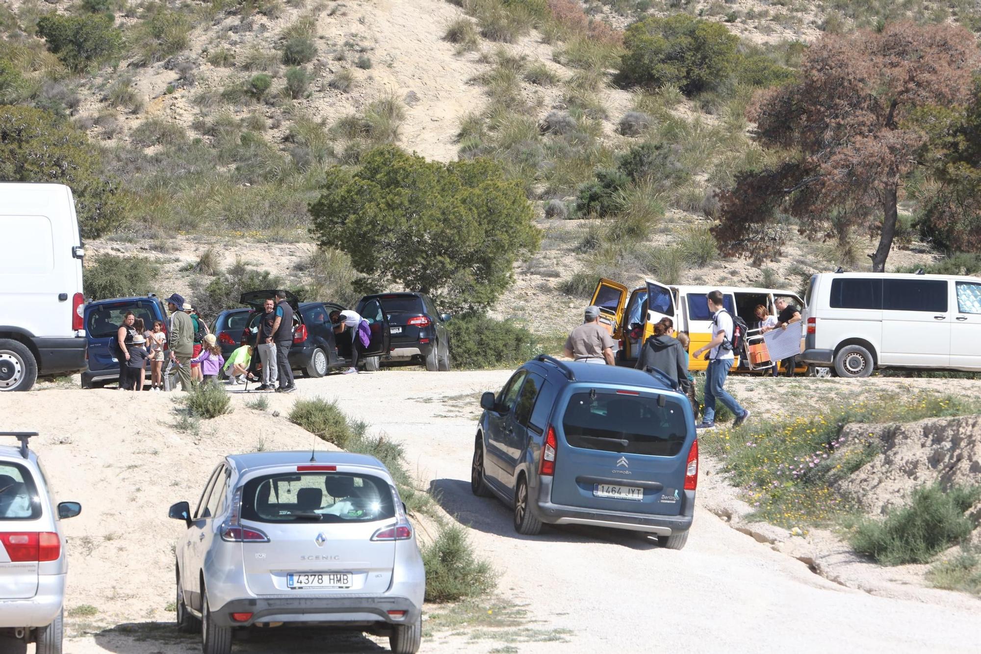 Día de Mona en pantano de Elche