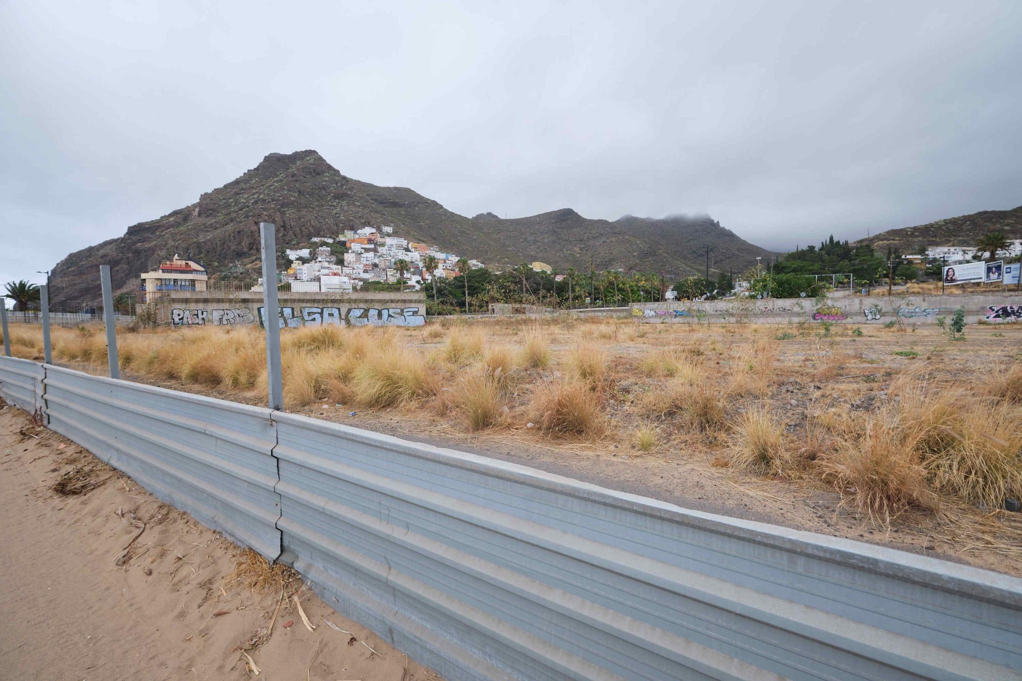 Inicio de las obras para el nuevo aparcamiento de Las Teresitas