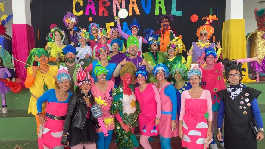 Carnaval del colegio César Manrique (Lanzarote) con las familias de la tele