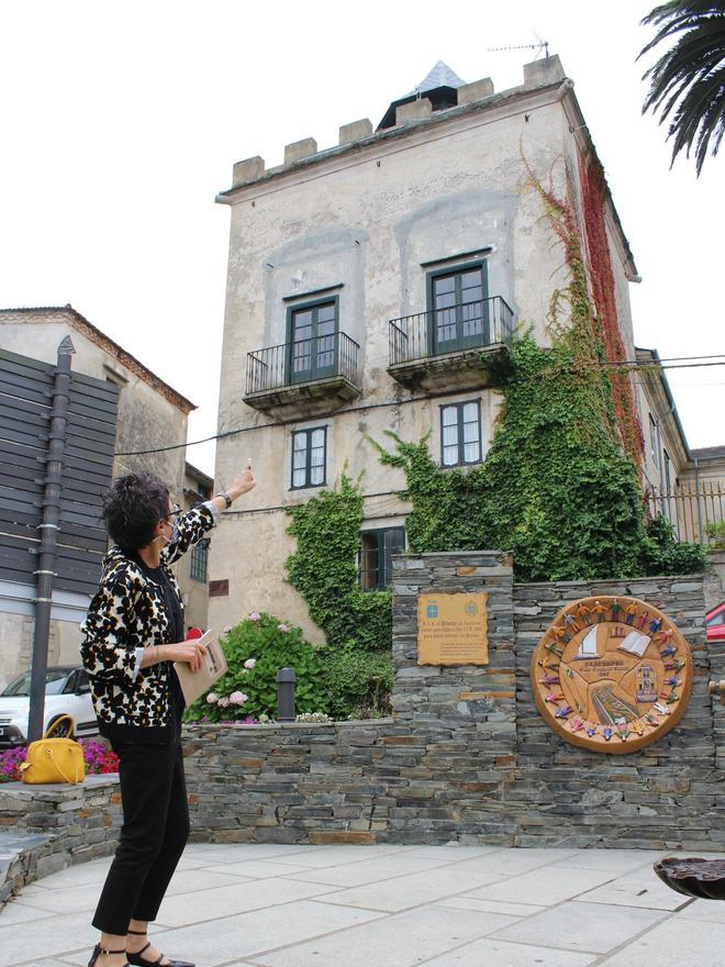 Castropol, un pueblo con el guapo subido, a la vera del Eo