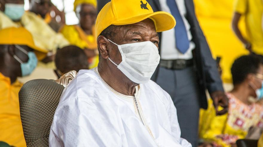 Golpe de estado en Guinea: detienen al presidente y ordenan disolver las instituciones
