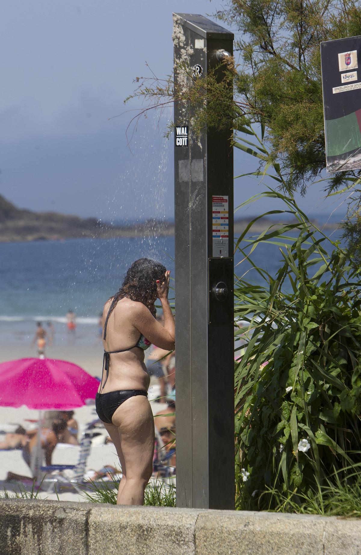 Cierre de duchas en la playa de Nigrán por la prolongada sequía