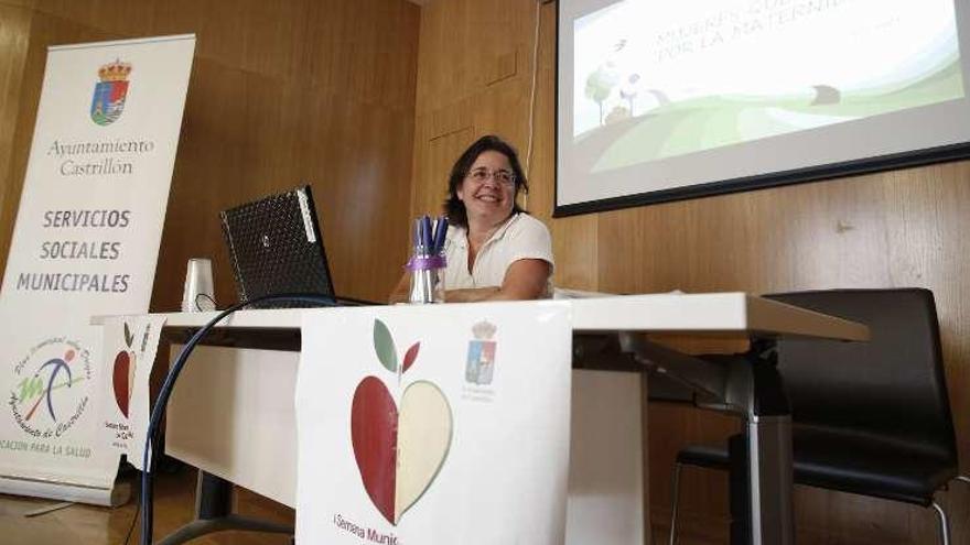 Ana Ardura, ayer, durante su ponencia.