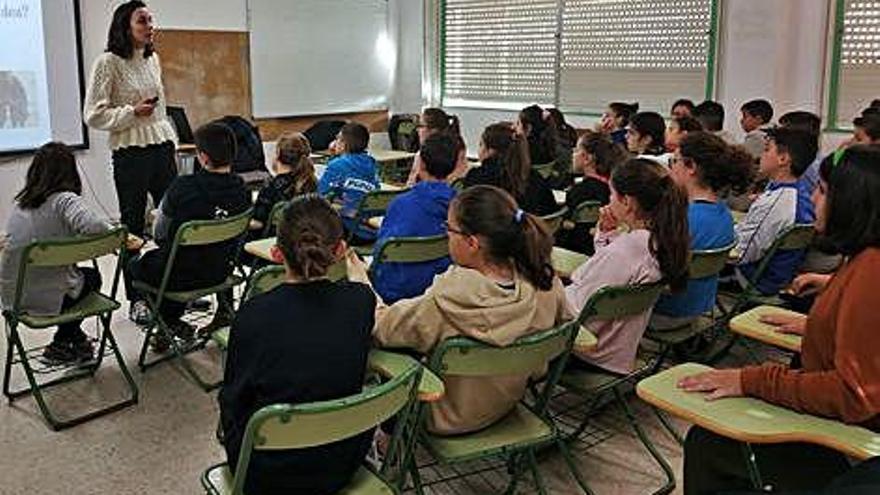 Charla de mujeres dinamizadoras