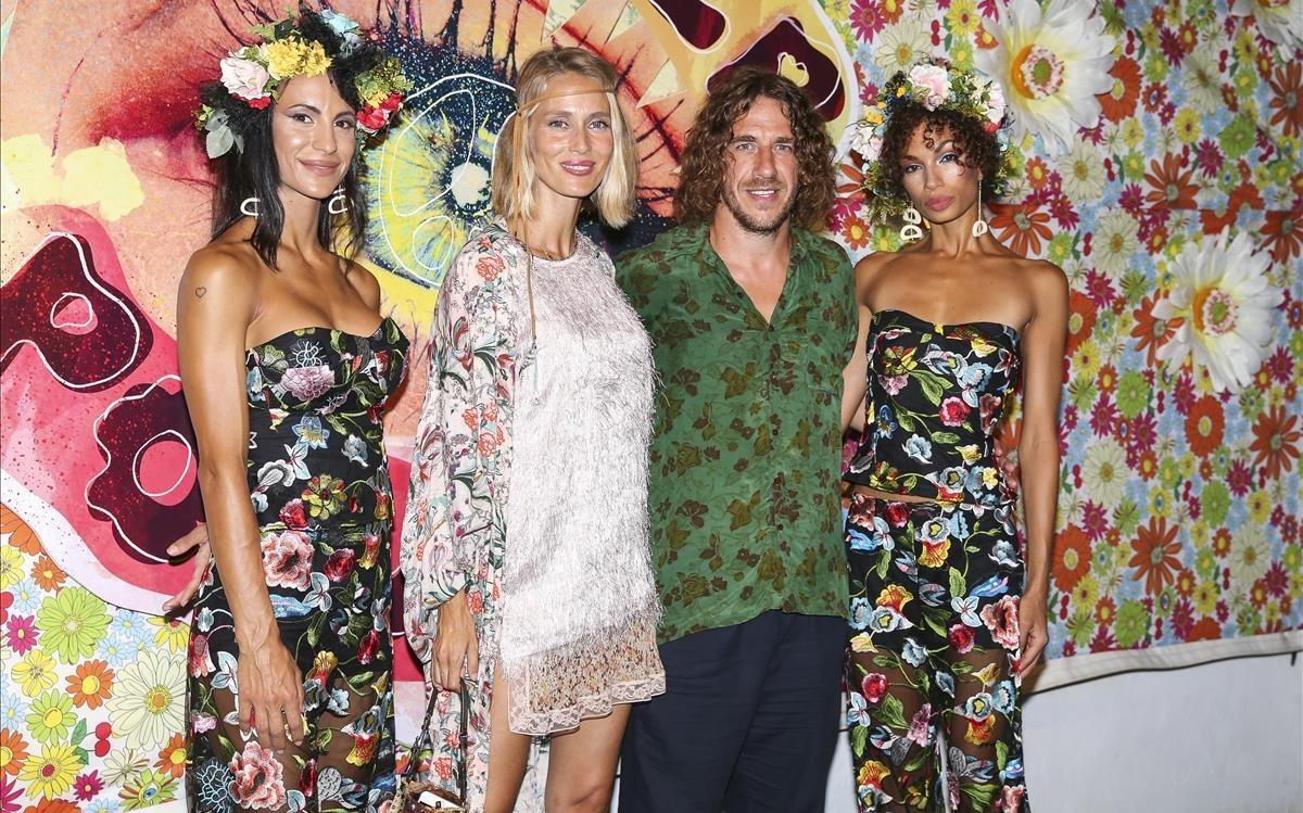 lmmarco44659583 model vanesa lorenzo and former player carles puyol attendin180814152211