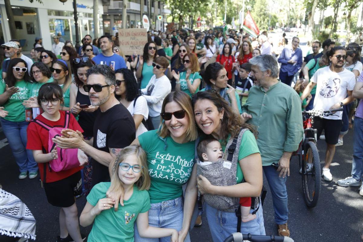 Los docentes cordobeses salen a la calle por una enseñanza pública de calidad
