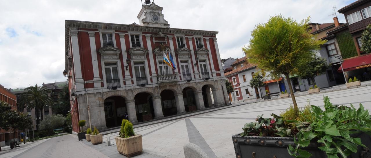 El ayuntamiento de Mieres.