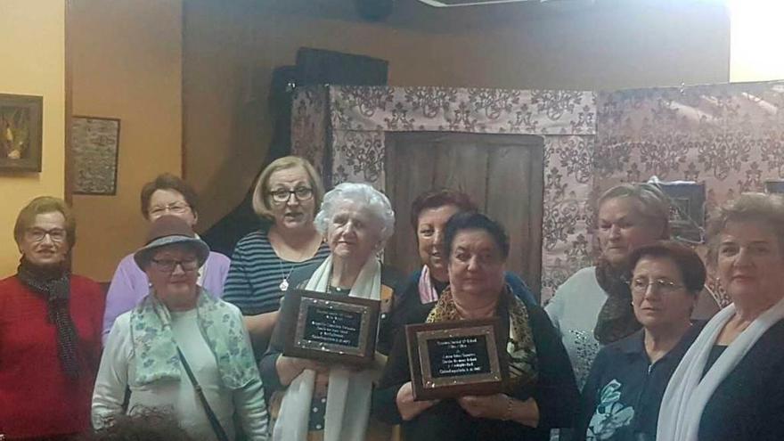 Premio a las socias más fieles en Cabañaquinta