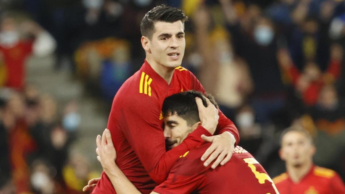 Morata celebra un gol con la selección española