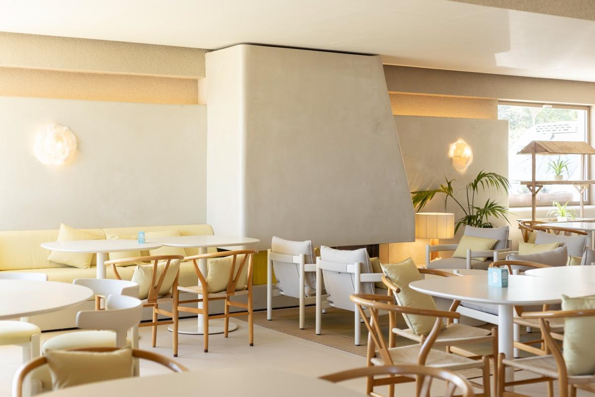 Interior del Noguera Mar Hotel.