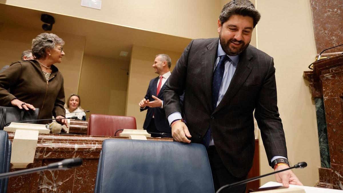 Fernando López Miras, llegando a la Asamblea