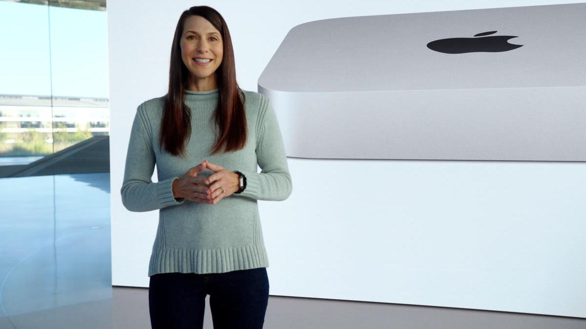 Laura Metz de Apple presenta el nuevo MacBook Air con un chip M1