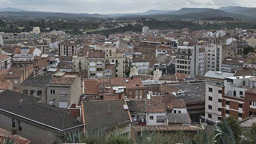 Manresa té els habitatges força més envellits que la mitjana de l’Estat