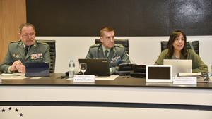 La directora de la Guardia Civil, Mercedes González, en su primera reunión presidiendo el Consejo del Instituto Armado.