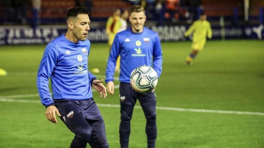 Valverde y Josema abren en el Extremadura la operación salida