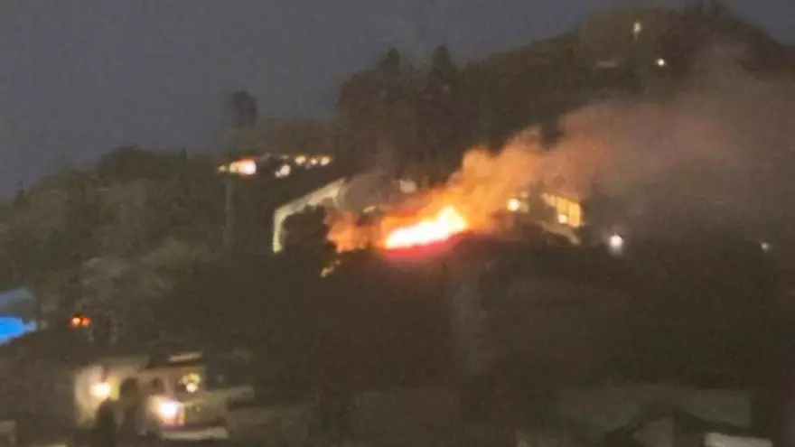 Un incendio da un susto tremendo en la Corona de Xàbia