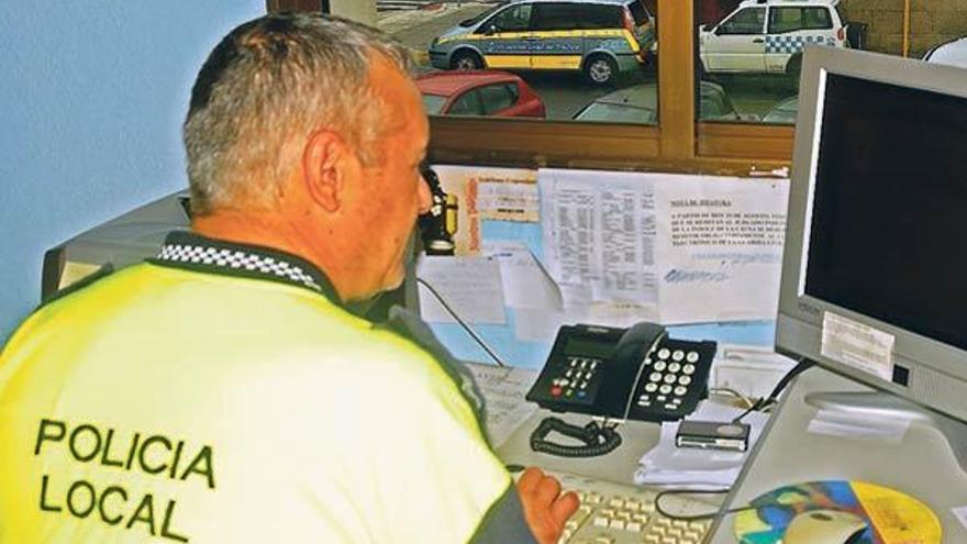 La Policía Local realizó controles preventivos de velocidad durante el fin de semana.  // Gonzalo Núñez