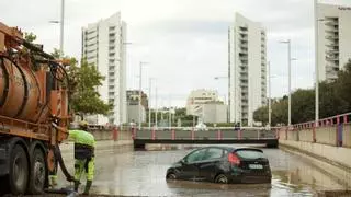 Torrent intensifica la vigilancia en sus puntos sensibles ante la alerta roja: estas son las calles y caminos que más se inundan