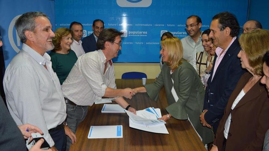 Nevado repetirá como presidenta de la junta local del Partido Popular de Cáceres