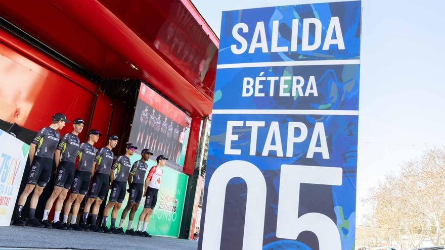 Bétera vibra con la última etapa de la Volta Ciclista