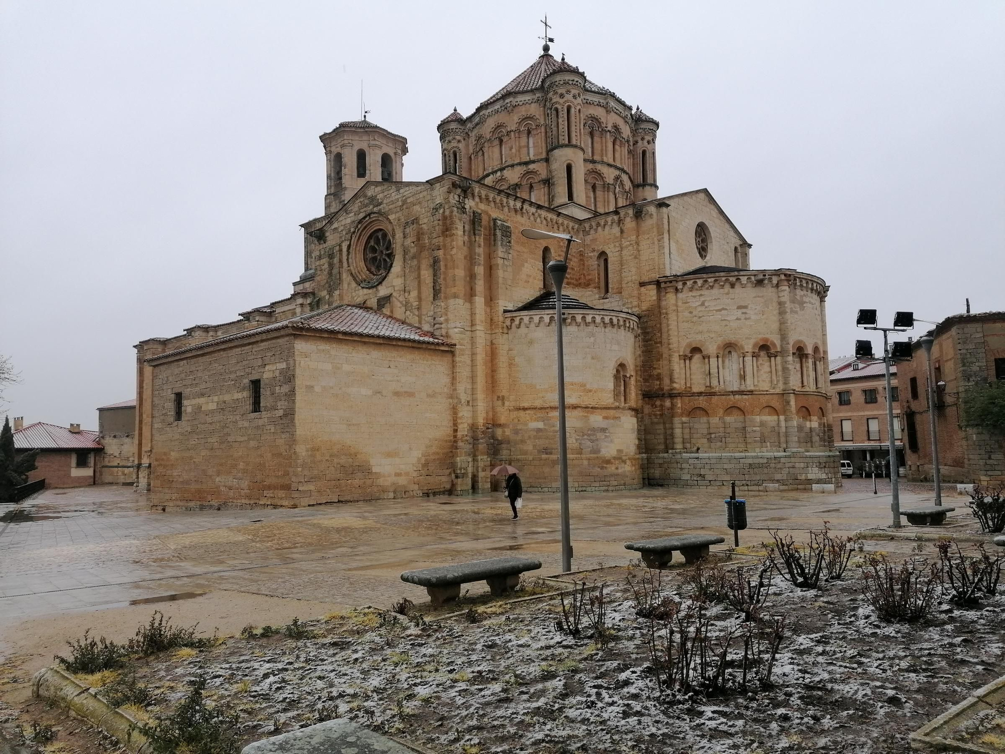 GALERÍA | La nieve se asoma tímidamente a Toro