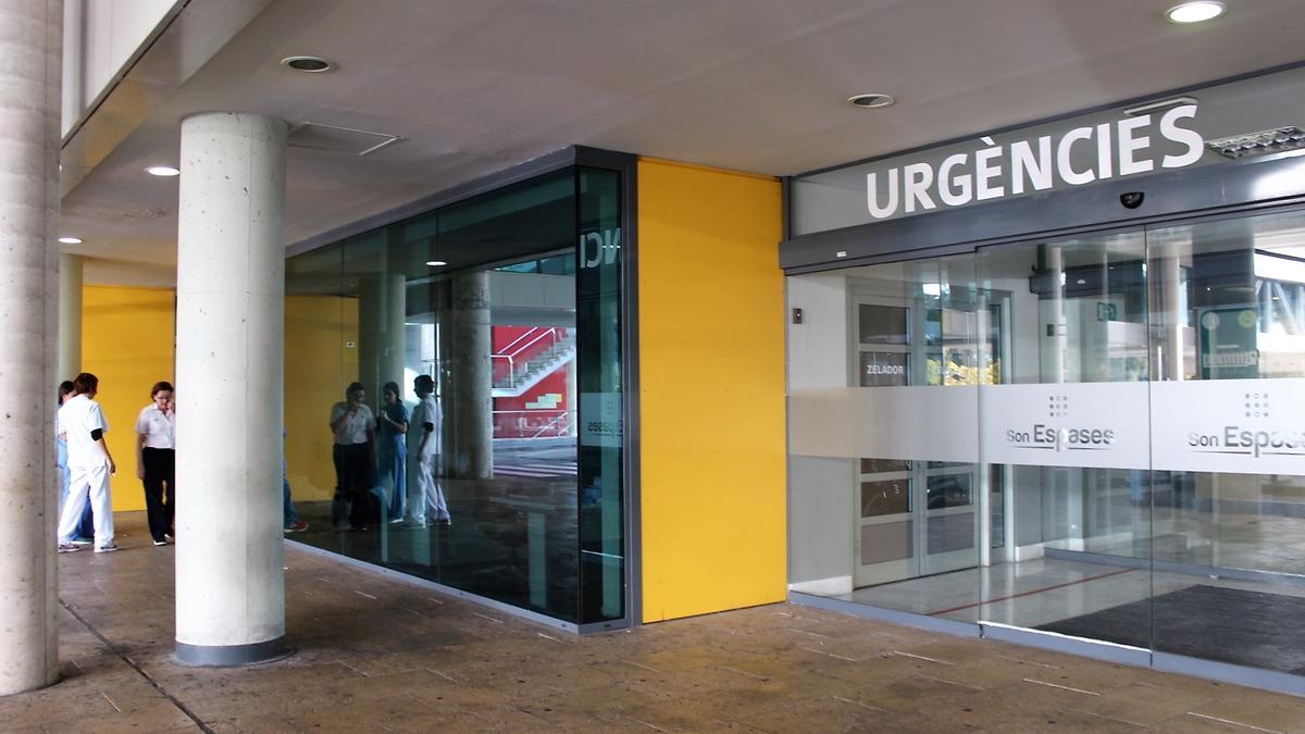 Entrada al servicio de Urgencias en el Hospital Son Espases