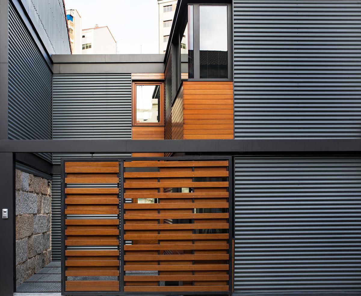 Vivienda entre medianeras en Ourense. Obra de Pablo Falcón Nóvoa.