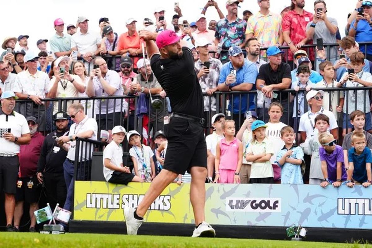 Rahm jugó una jornada excepcional para llevarse el título del año, aunque no pudo imponerse a Sebastián Muñoz