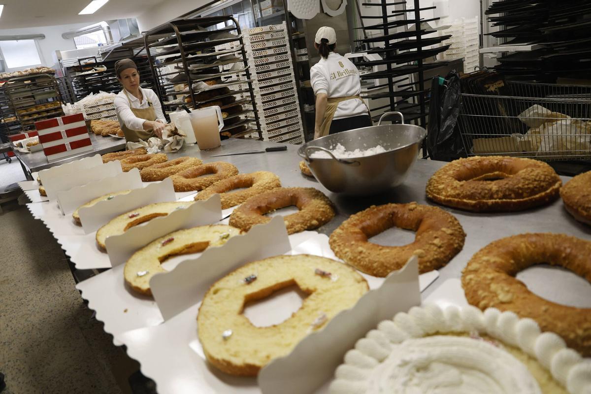 Reportaje Roscones de Reyes. Roldan y pastelería el brillante