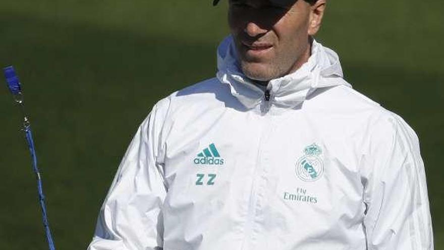 Zinedine Zidane, durante una sesión con el equipo blanco.