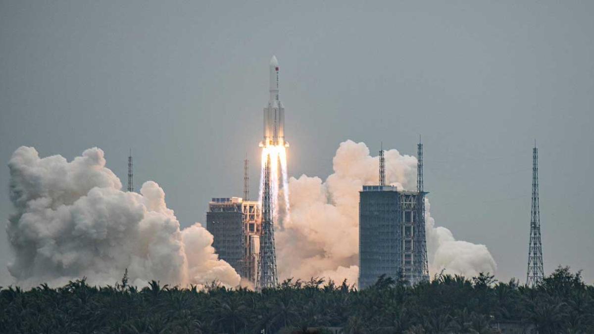 Imagen del lanzamiento del cohete chino el pasado 29 de abril.