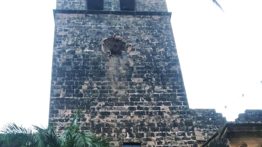 Cae el reloj de la iglesia gótica de Xàbia