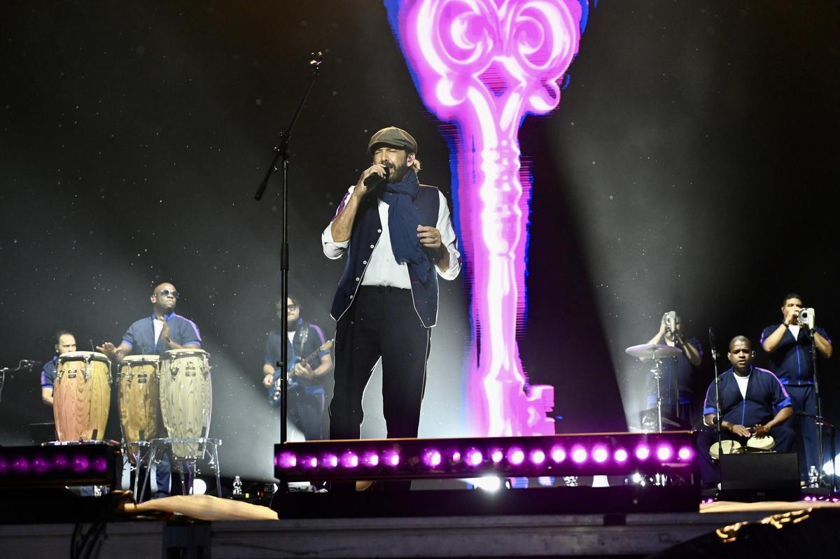 Juan Luis Guerra, en su concierto de hace un año, suspendido a los 20 minutos por la lluvia y el viento