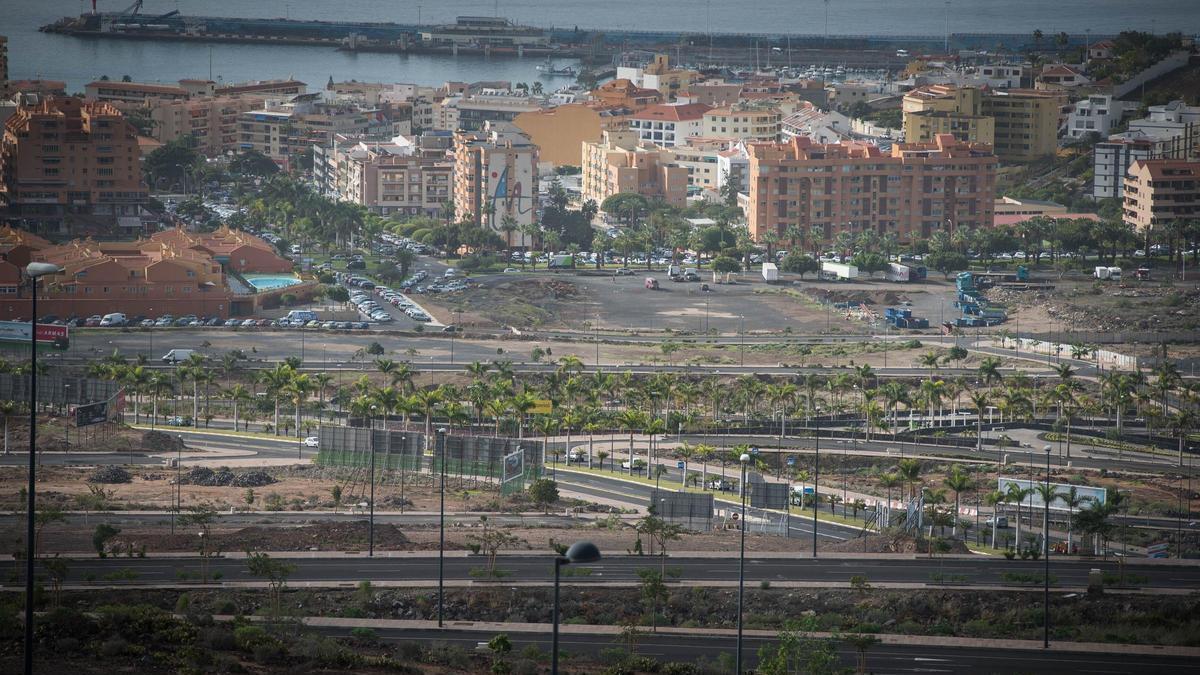 Las calles ya delimitadas de la nueva ciudad que se levantará en El Mojón, en el municipio tinerfeño de Arona.