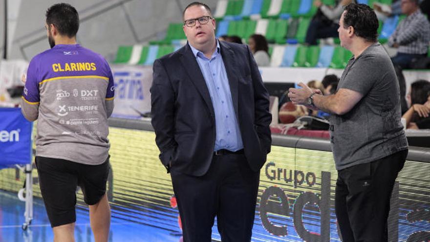 Claudio García, durante un partido del Clarinos.