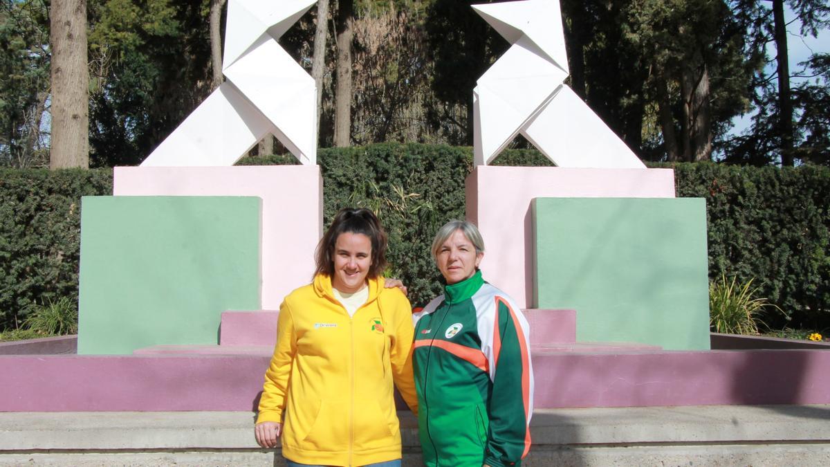 Anabel Sanagustín y Ana Cabestre, presidenta y coordinadora del CBF Huesca.