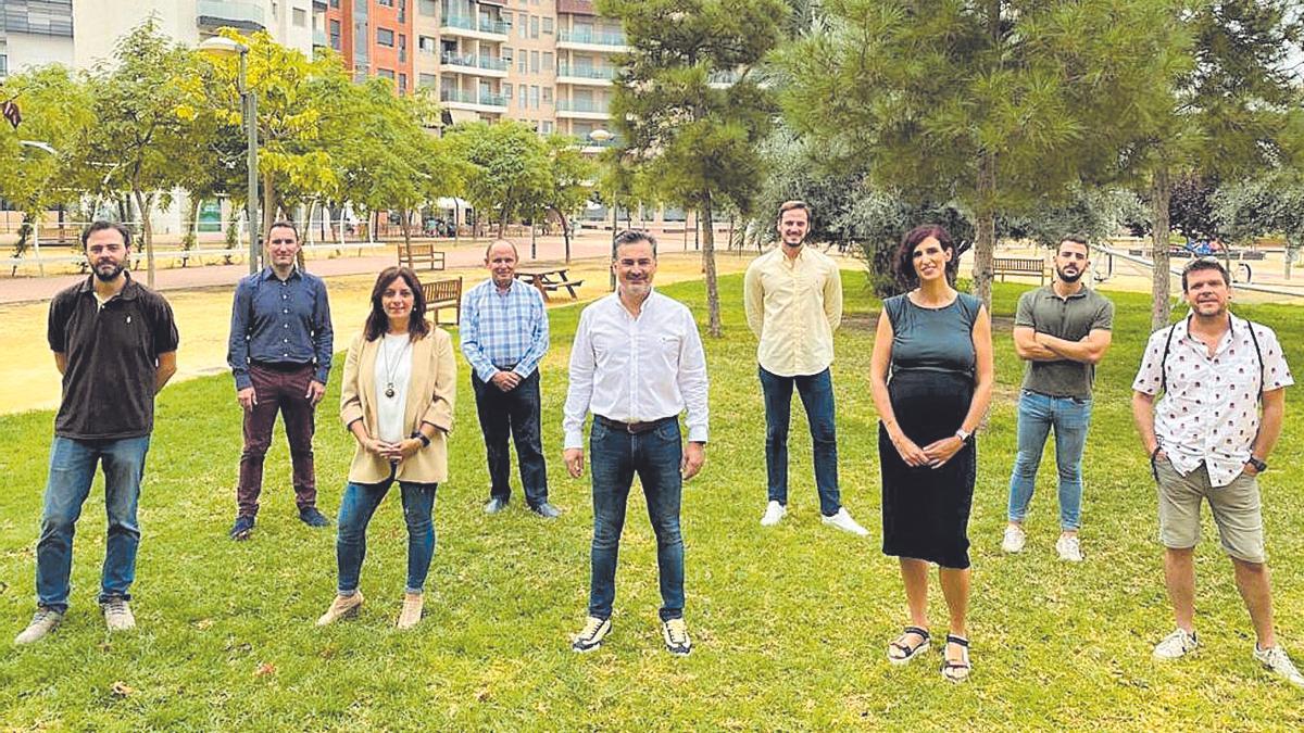 El equipo de profesionales que conforman el centro de SeLBa Oposiciones