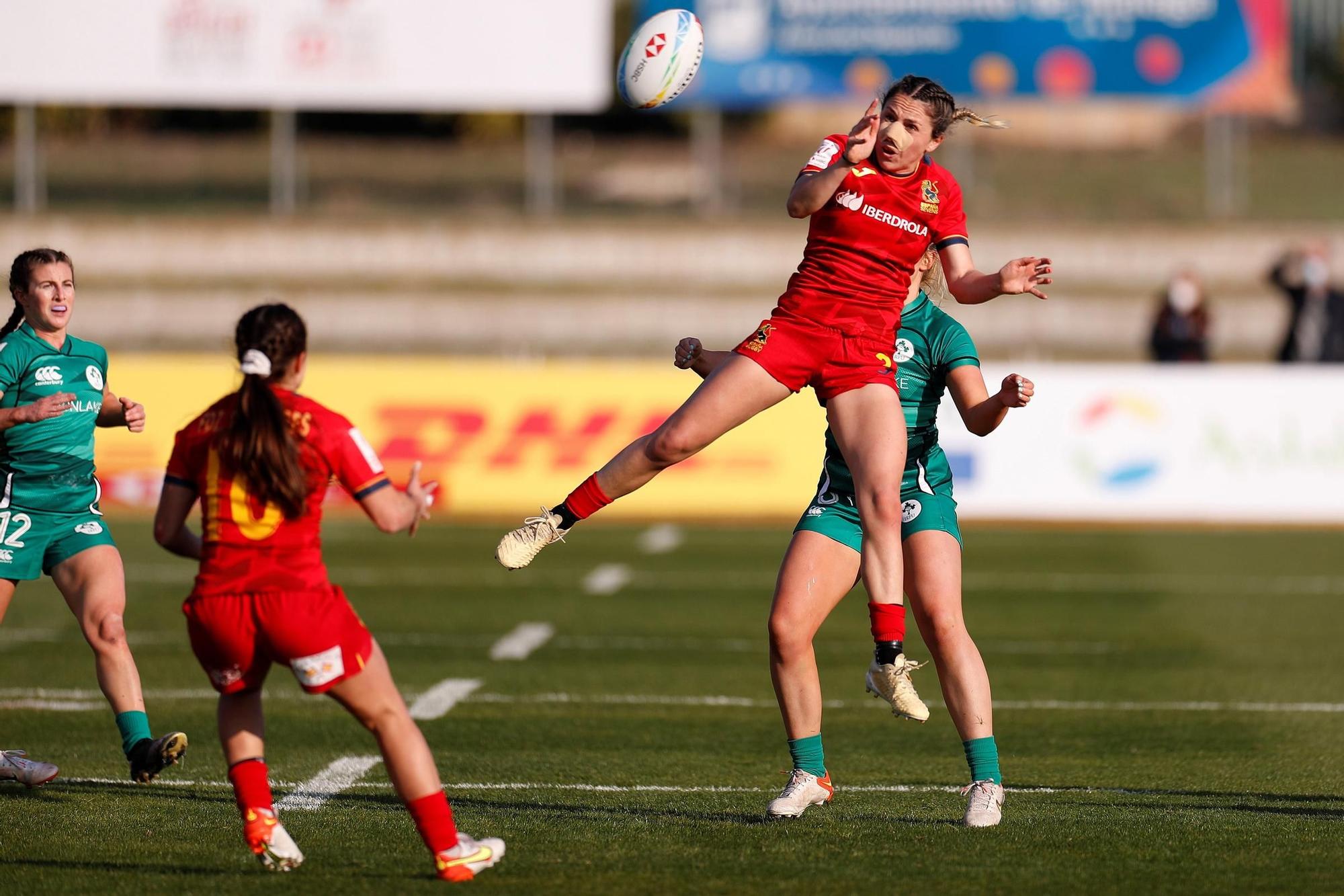 España - Irlanda, partido de la primera jornada de las Series Mundiales HSBC de rugby 7, en el Estadio Municipal Ciudad de Málaga.