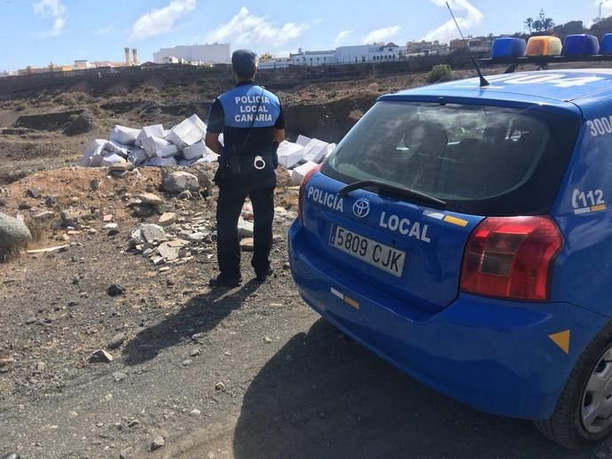 Arrojan más de 10.000 kilos de sardinas podridas a los barrancos de Tufia y Real