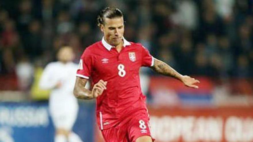 Prijovic, internacional con Serbia.