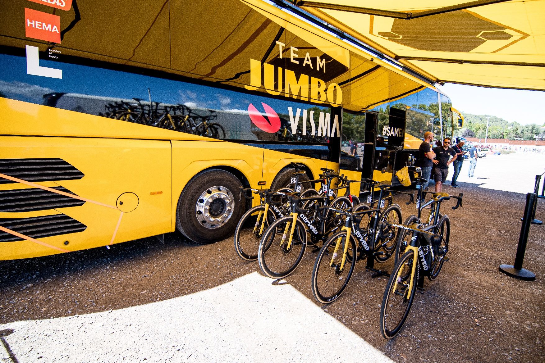 Així estat l'inici de la tercera etapa de 'La Vuelta' a Súria