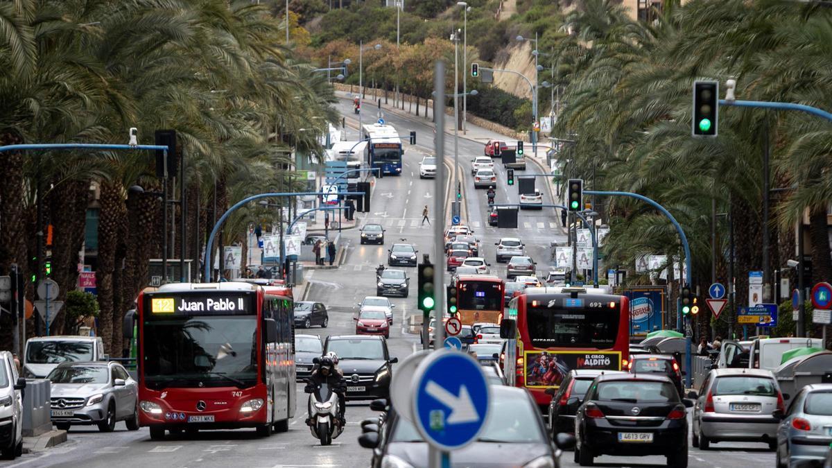 Cambios en los autobuses y nuevos cortes de tráfico en Alicante desde hoy