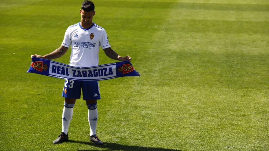 Presentación de Nano Mesa como nuevo jugador del Real Zaragoza.