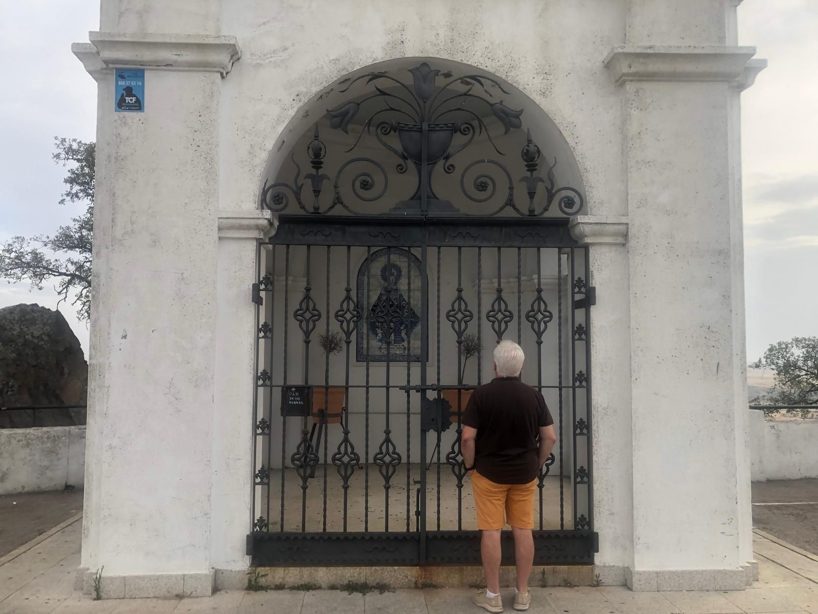 Cierra por un día el Santuario de la Montaña de Cáceres