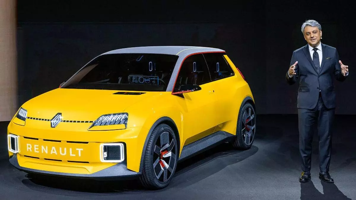 Nissan invertirá en la división de coches de Renault para recuperar control en la Alianza