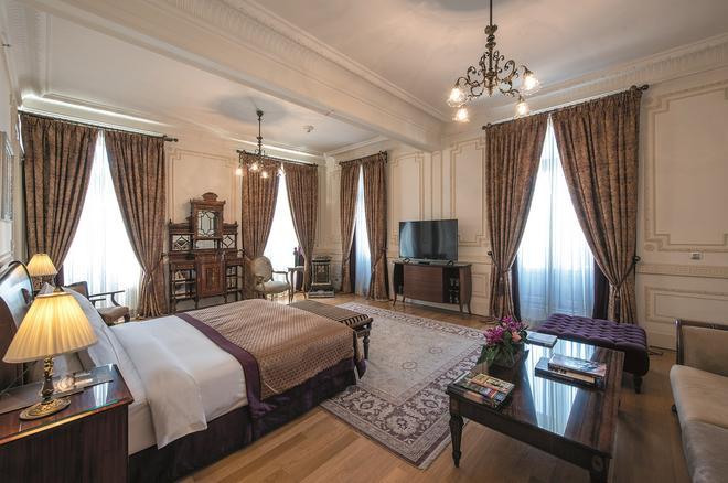 Senior Suite del hotel Pera Palace en Estambul.