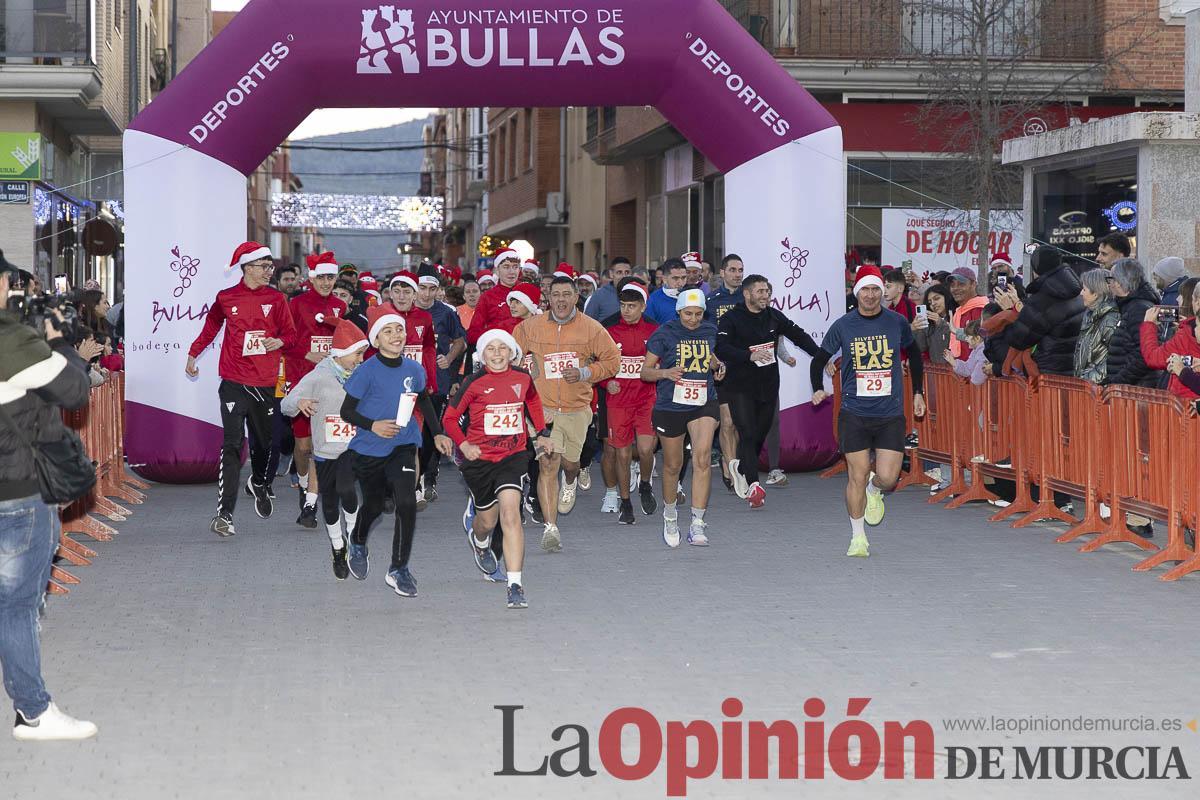 Bullas despide el año corriendo, búscate en las fotos