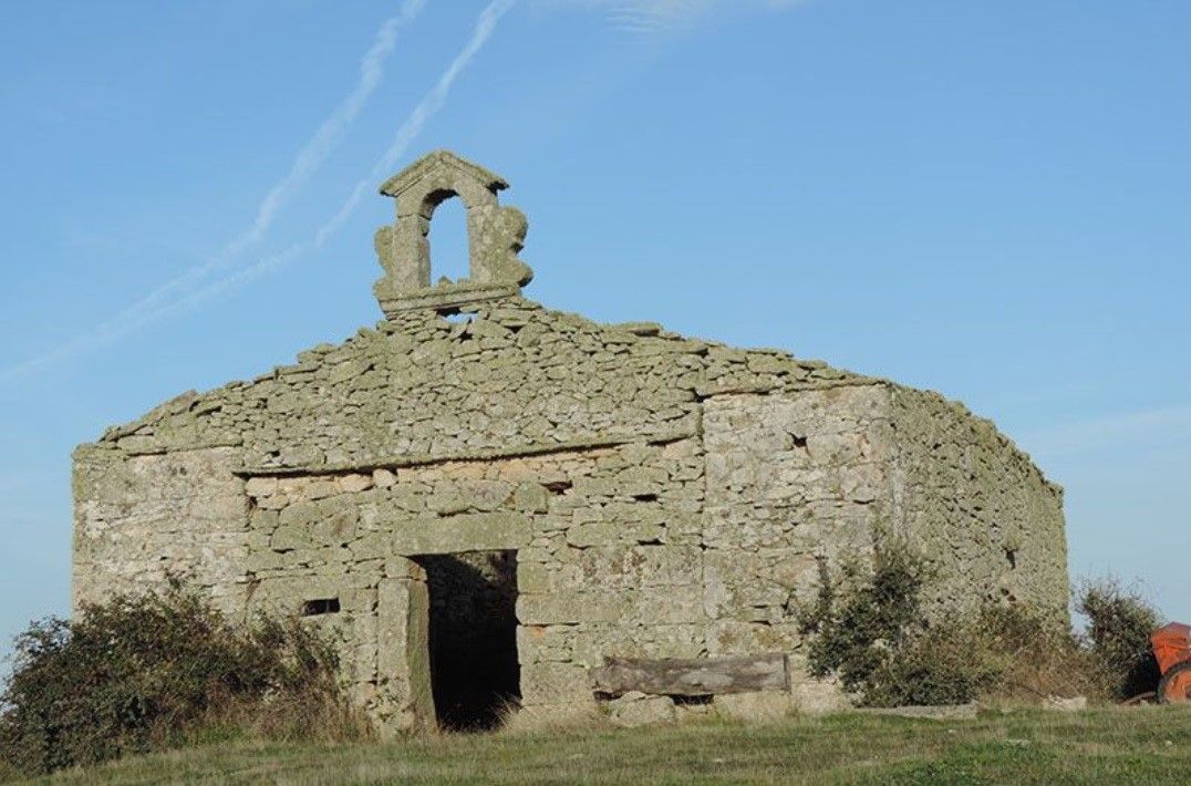 Ermita del Humilladero, catalogada por su estado de ruina en la provincia de Zamora.