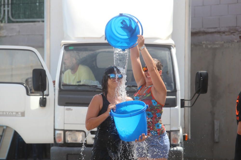 La banyà remoja las fiestas de El Rebolledo